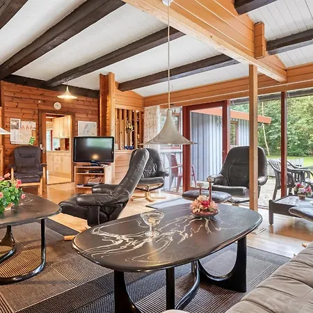 Engelbertine - 800m To The Fjord By Interhome Feriehus Roslev